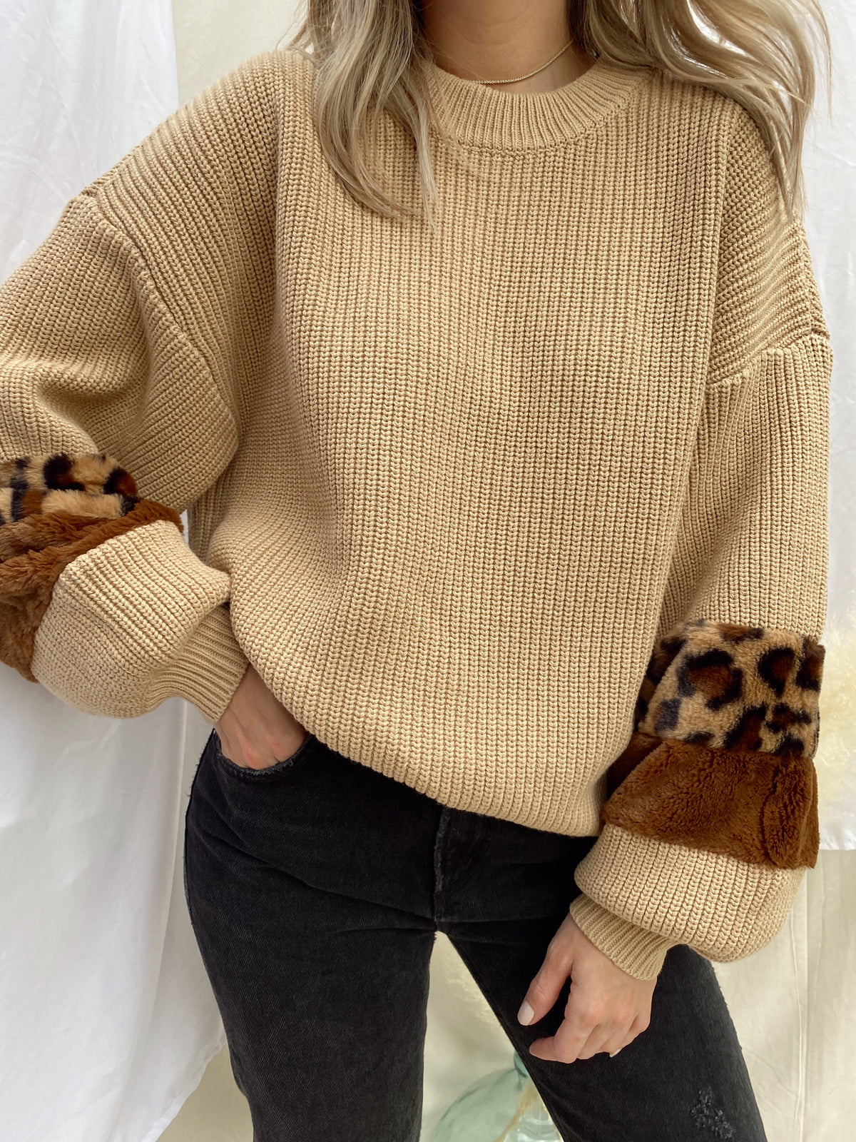 EASTON TAUPE SWEATER