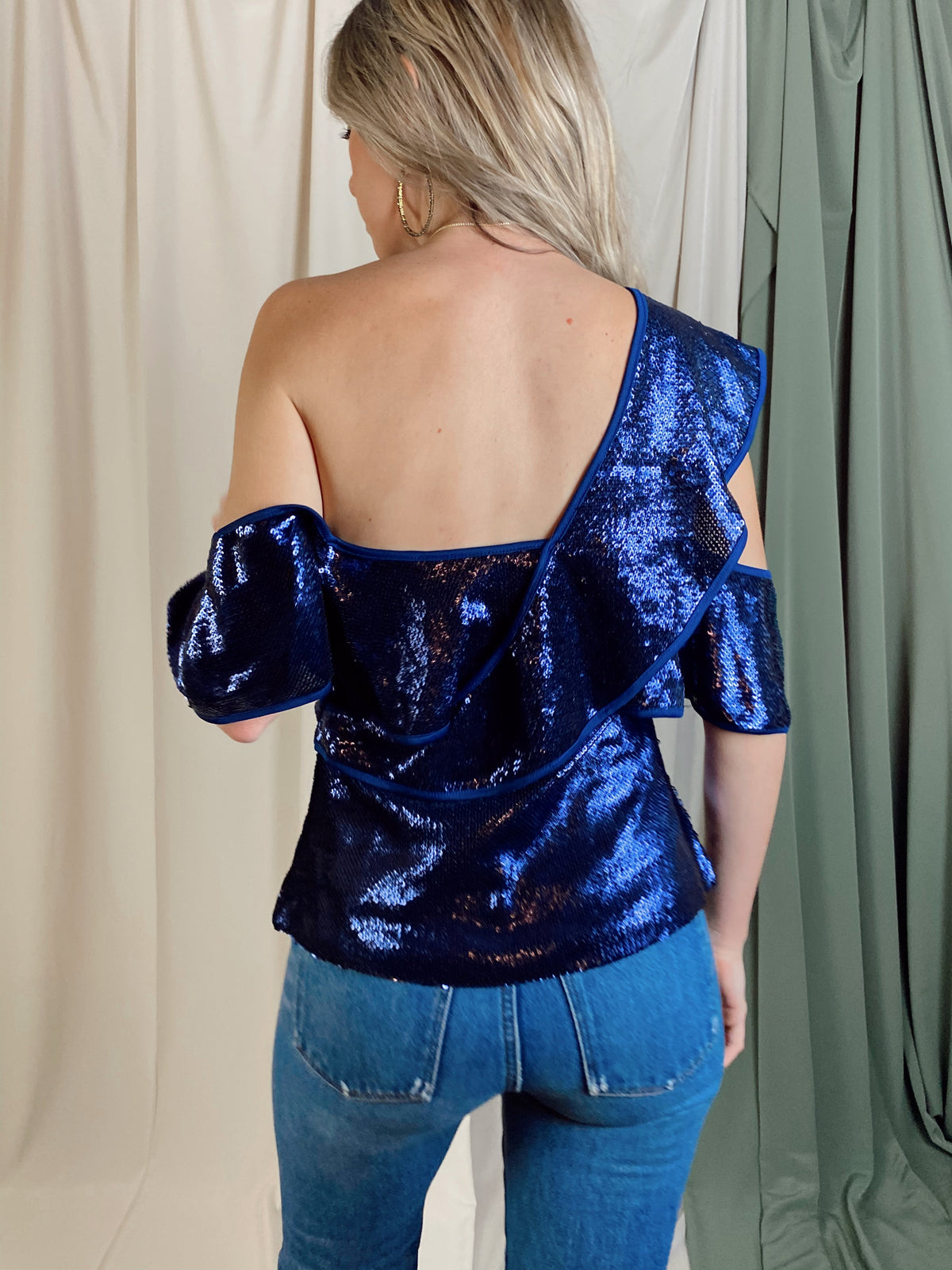 JUBILEE SEQUIN TOP